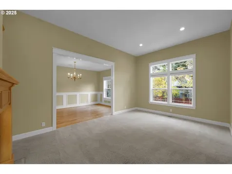 3085 Summit Sky Boulevard Eugene OR 97405