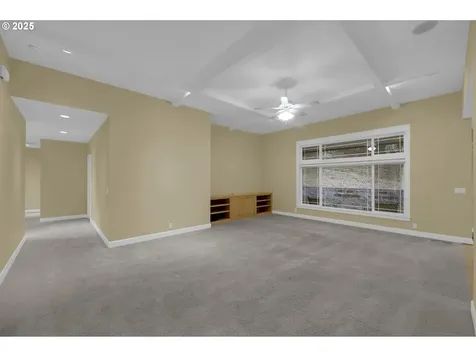 3085 Summit Sky Boulevard Eugene OR 97405