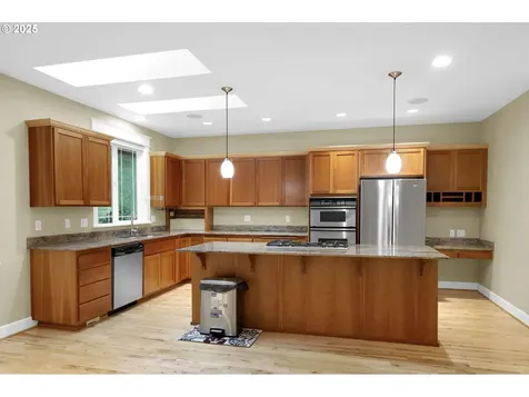 3085 Summit Sky Boulevard Eugene OR 97405
