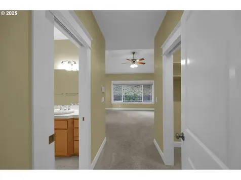 3085 Summit Sky Boulevard Eugene OR 97405