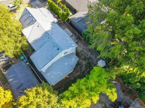 1414 SE Lambert Street Portland OR 97202