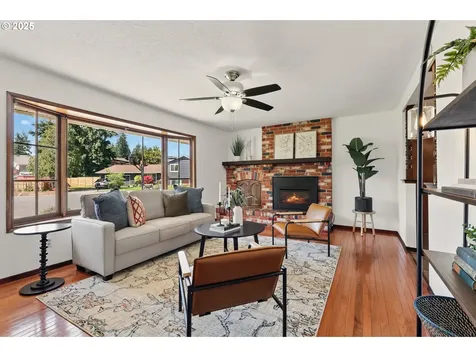 18735 NE Wasco Court Portland OR 97230