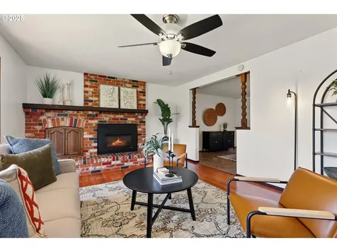 18735 NE Wasco Court Portland OR 97230