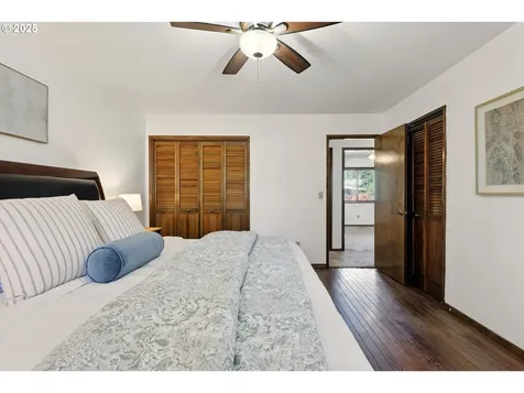 18735 NE Wasco Court Portland OR 97230