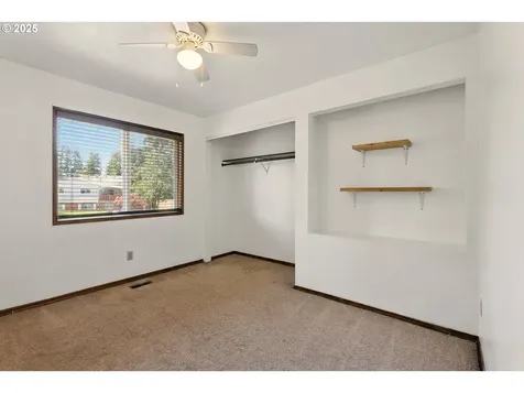 18735 NE Wasco Court Portland OR 97230