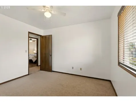 18735 NE Wasco Court Portland OR 97230