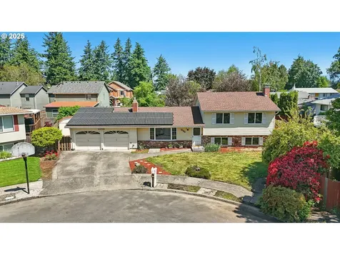 18735 NE Wasco Court Portland OR 97230
