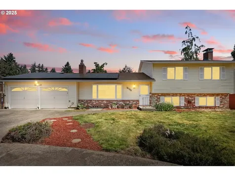 18735 NE Wasco Court Portland OR 97230