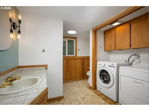 15931 SE Heidi Lane Damascus OR 97089