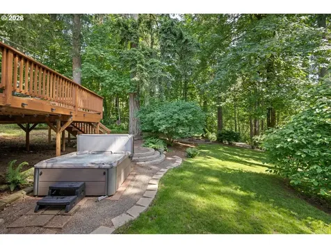 15931 SE Heidi Lane Damascus OR 97089