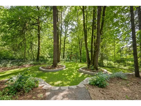 15931 SE Heidi Lane Damascus OR 97089