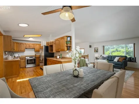 15931 SE Heidi Lane Damascus OR 97089
