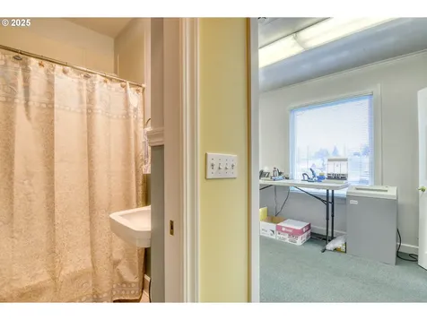 614 SW Dorion Avenue Pendleton OR 97801