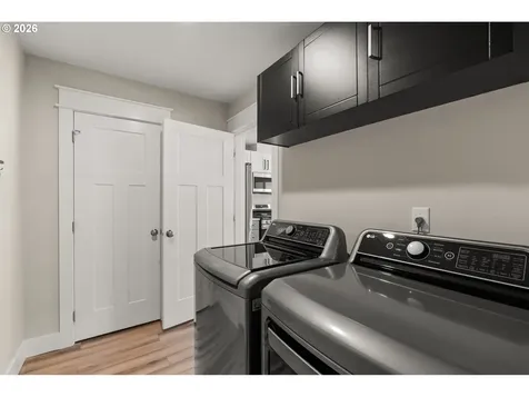 630 S 10th Street Creswell OR 97426