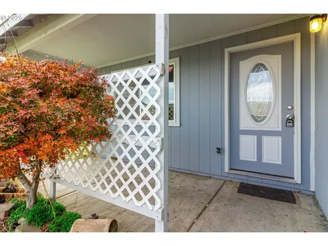 2464 Blue Jay Street Umatilla OR 97882