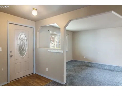 2464 Blue Jay Street Umatilla OR 97882