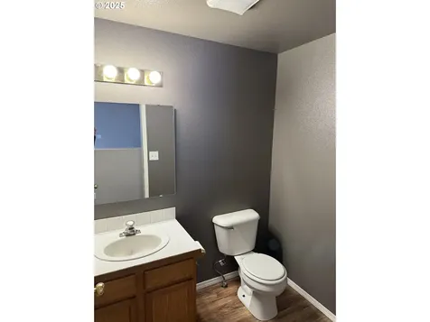 2464 Blue Jay Street Umatilla OR 97882