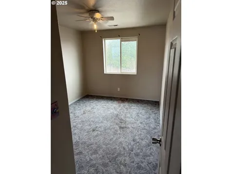 2464 Blue Jay Street Umatilla OR 97882