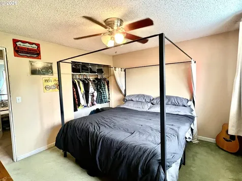 2632 NE 7th Court Gresham OR 97030