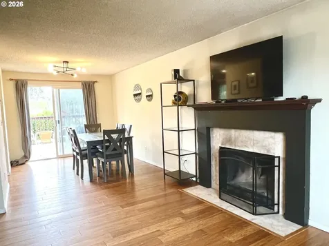 2632 NE 7th Court Gresham OR 97030