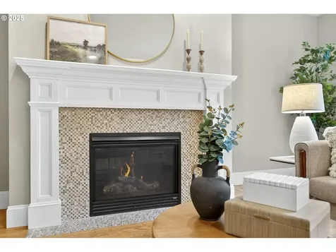 7169 SW Ash Creek Court Portland OR 97223