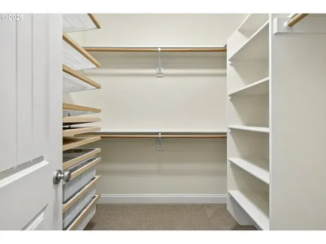 7169 SW Ash Creek Court Portland OR 97223