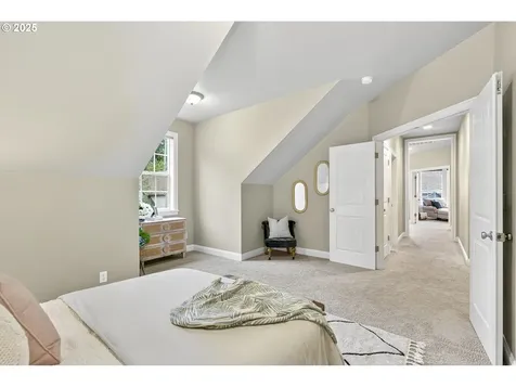 7169 SW Ash Creek Court Portland OR 97223