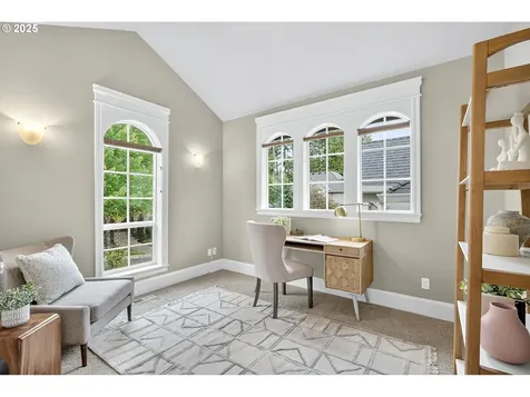 7169 SW Ash Creek Court Portland OR 97223