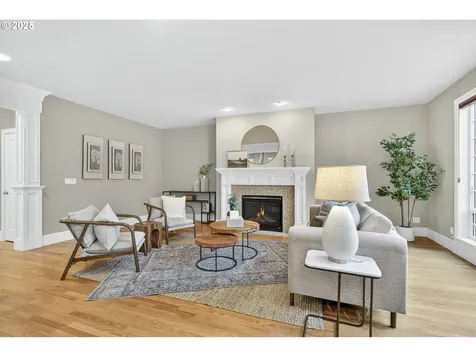 7169 SW Ash Creek Court Portland OR 97223