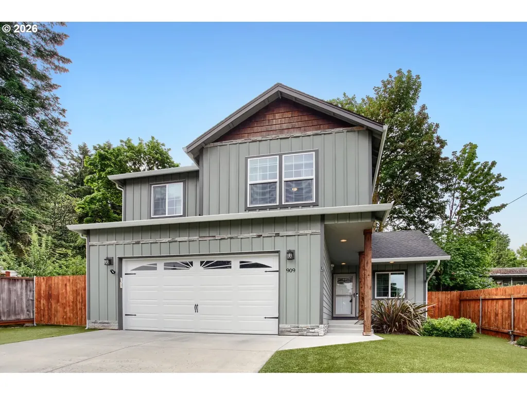 909 Highland Street Ridgefield WA 98642
