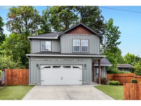909 Highland Street Ridgefield WA 98642