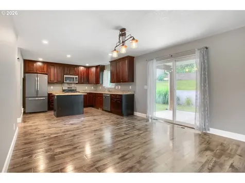 909 Highland Street Ridgefield WA 98642