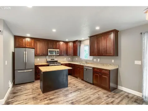 909 Highland Street Ridgefield WA 98642