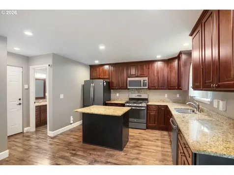 909 Highland Street Ridgefield WA 98642