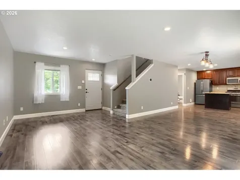 909 Highland Street Ridgefield WA 98642