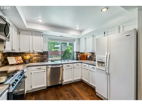 10004 NE Heron Circle Vancouver WA 98664