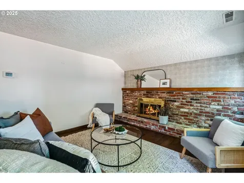 10004 NE Heron Circle Vancouver WA 98664