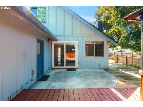 10004 NE Heron Circle Vancouver WA 98664
