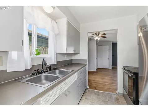 356 28th Avenue Longview WA 98632