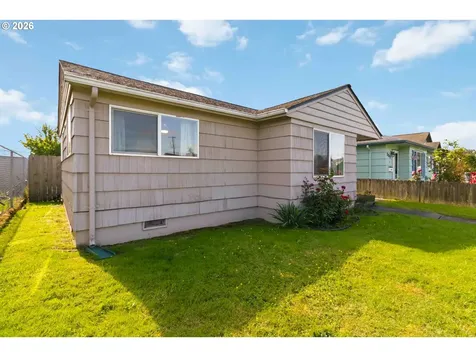 356 28th Avenue Longview WA 98632
