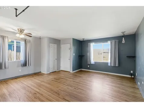 356 28th Avenue Longview WA 98632