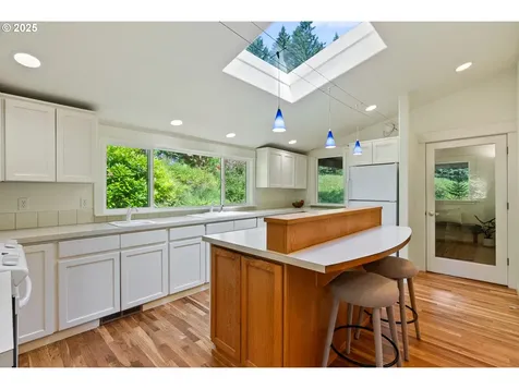 14207 NW Newberry Road Portland OR 97231