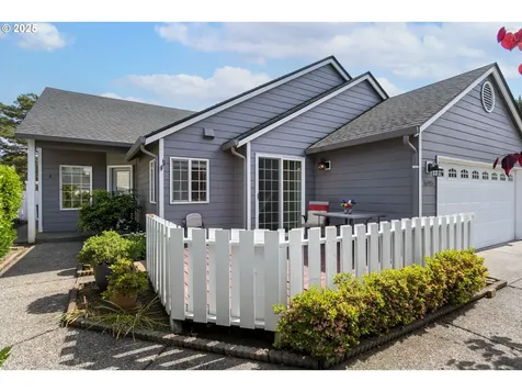 16915 SE 30th Street Vancouver WA 98683