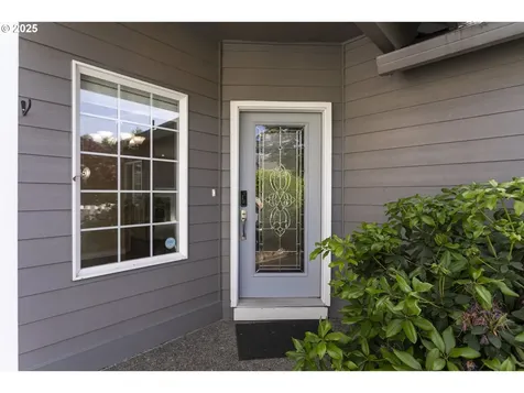 16915 SE 30th Street Vancouver WA 98683