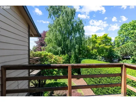 4825 SE 33rd Avenue Portland OR 97202