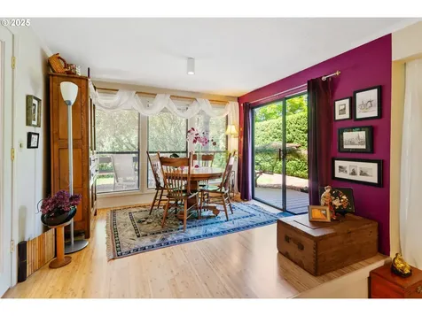 4825 SE 33rd Avenue Portland OR 97202