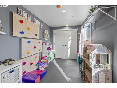 3142 44th Street Washougal WA 98671