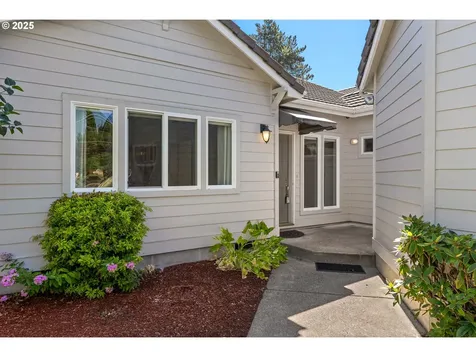 150 Magnolia Drive Creswell OR 97426