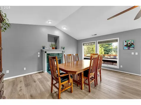 9416 NW 28th Court Vancouver WA 98665