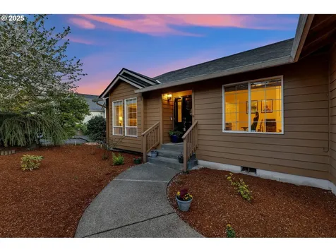 9416 NW 28th Court Vancouver WA 98665
